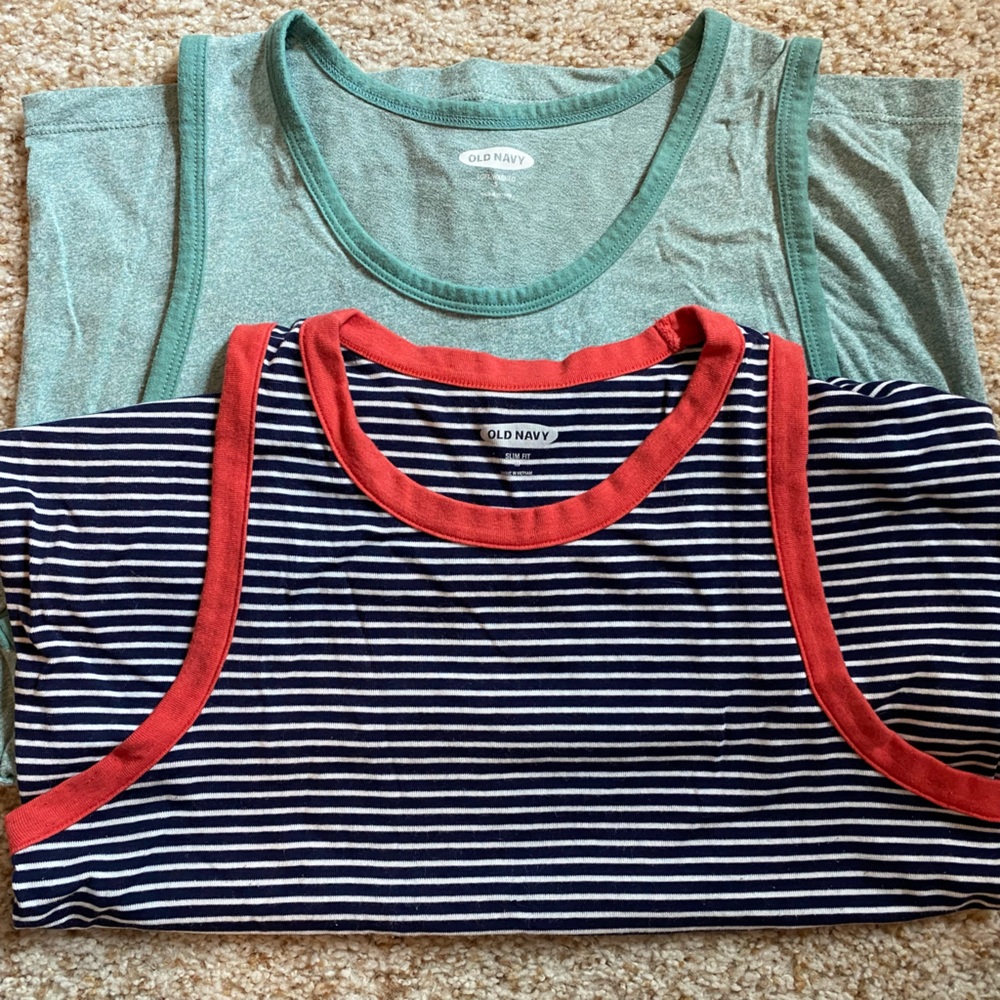 Old Navy Tank Top Set